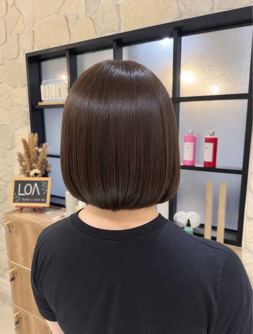 ショート カラー 暖色カラー❤️ 艶/透明感🩶meiのヘアスタイル