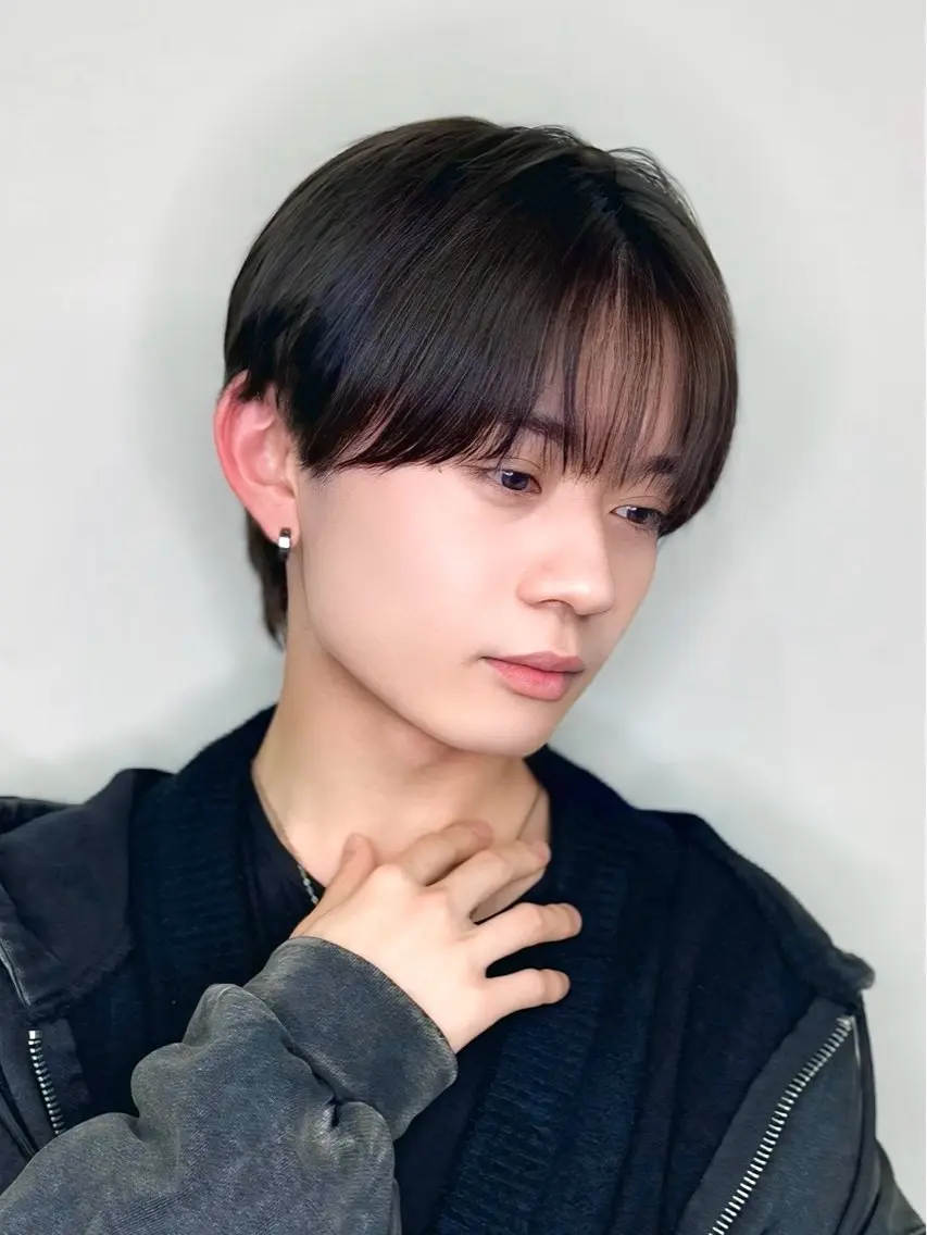 カラー メンズ センターパート ダウンパーマ カルマパーマ メンズ韓国風 マッシュ カット ヘアカラー トリートメント Ayuki /福岡/メンズカットのヘアスタイル