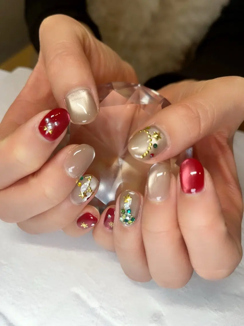 ネイル ハンドネイル li___nail 31のネイルデザイン