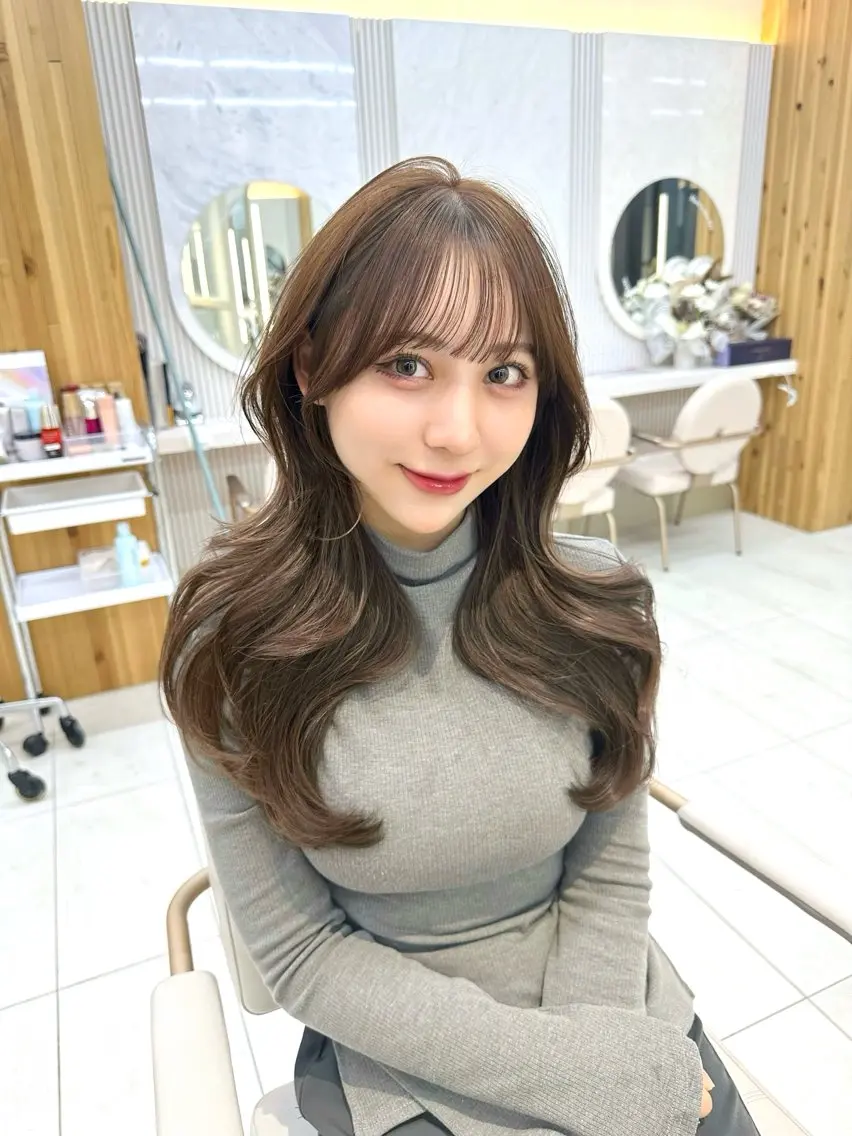 セミロング カラー 🇰🇷韓国風くびれ ヘア🇰🇷中村優大のヘアスタイル