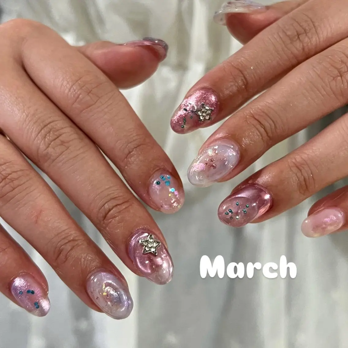 ネイル ハンドネイル Hata nail 🎀個性派ニュアンスのネイルデザイン
