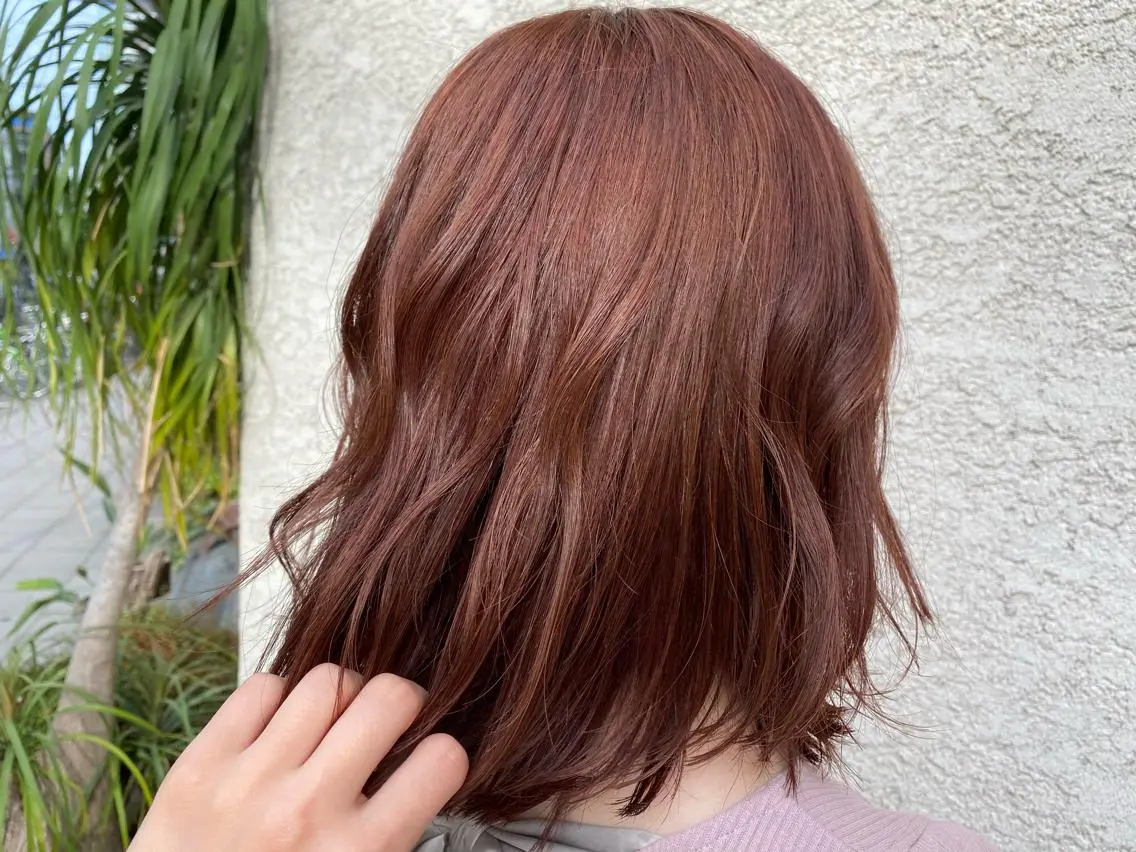ミディアム カット ヘアカラー トリートメント ヘッドスパ putri店長 和田鈴采のヘアスタイル