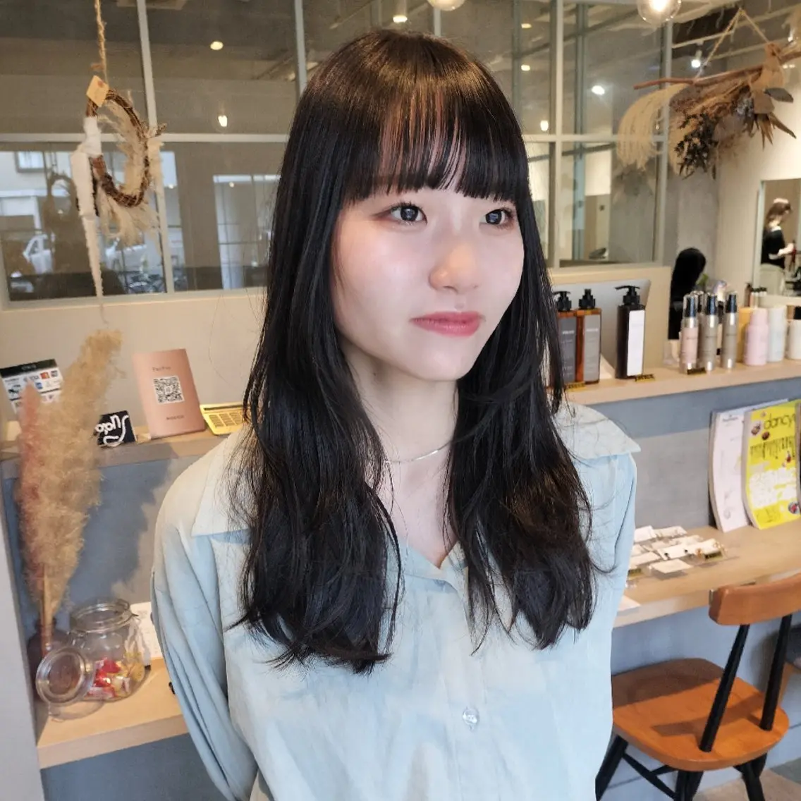 カラー HINAKO/ ROCCOのヘアスタイル
