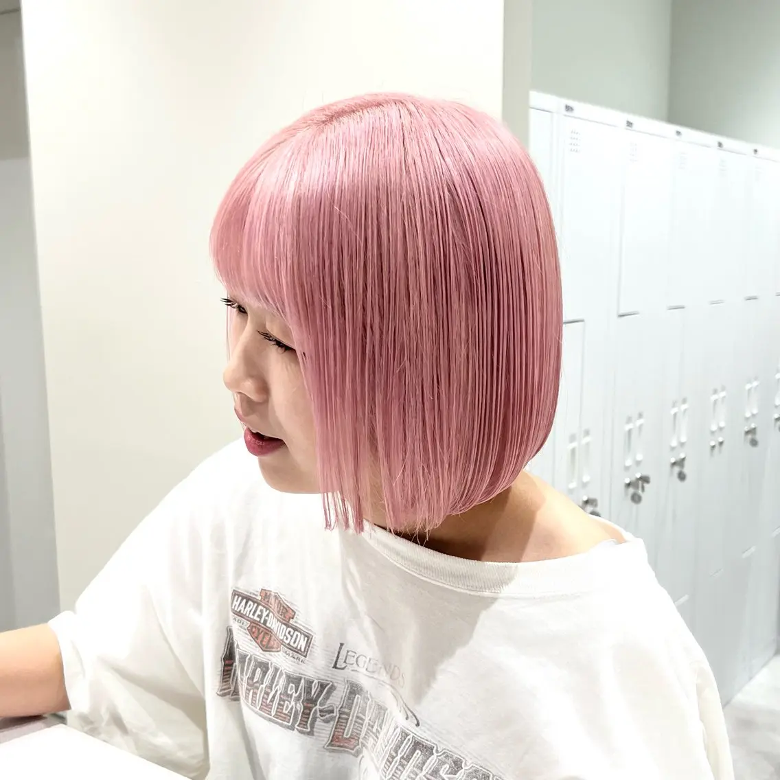 ショート カラー ヘアカラー 🩵ブリーチカラー MIORI🩵のヘアスタイル