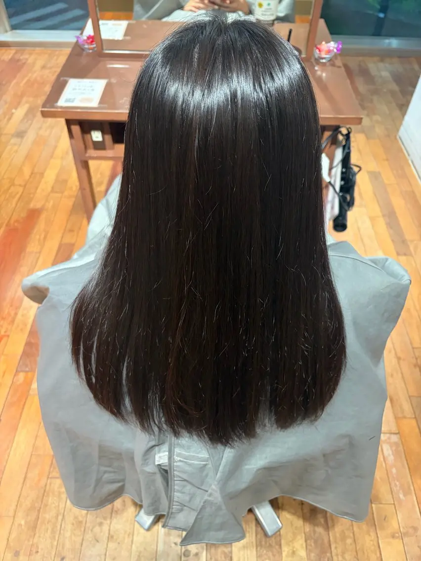 セミロング 古内 杏奈のヘアスタイル