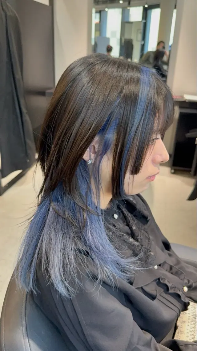 セミロング カラー 坂槙 航のヘアスタイル