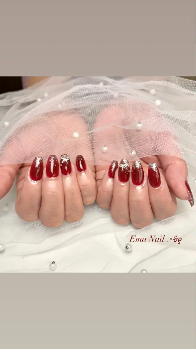 ネイル EmaNail YUIのネイルデザイン