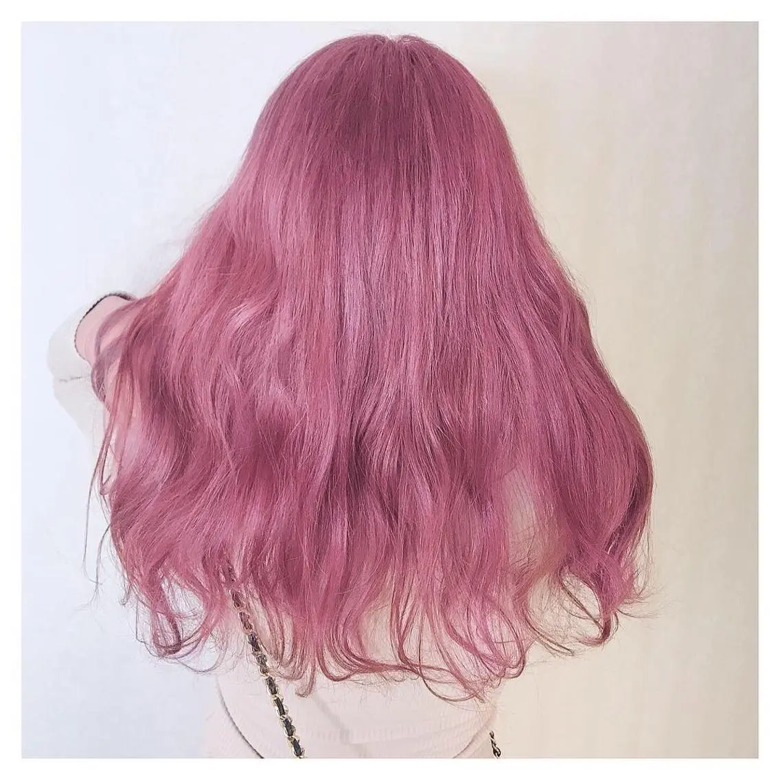 ロング カラー ヘアアレンジ ブリーチ ピンクカラー YUI𓍯エクステ /ニュアンスカラーのヘアスタイル