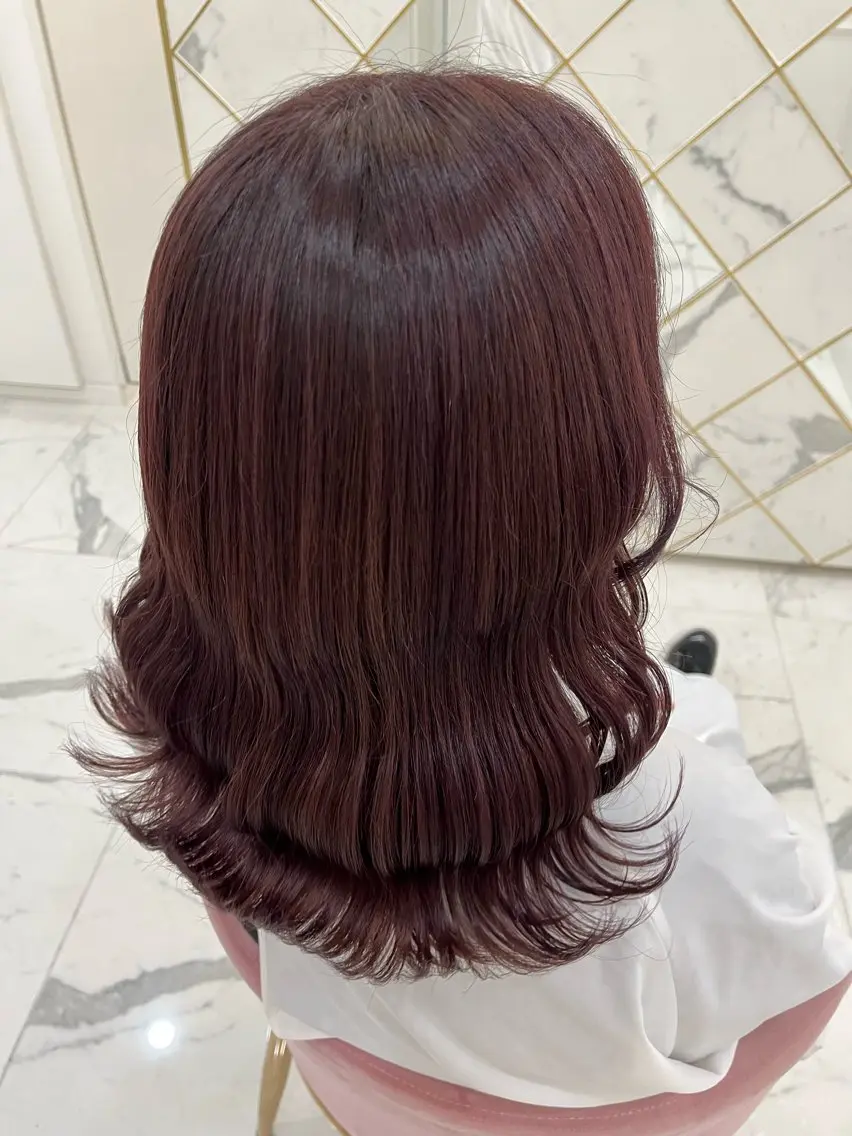 ミディアム カラー ブラウンカラー ピンクカラー ピンクブラウン 天野 優希のヘアスタイル