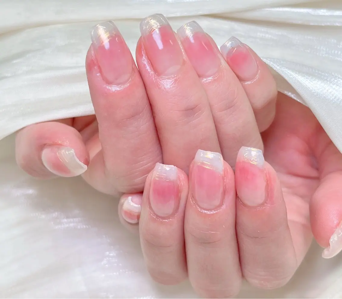 ネイル オーロラネイル チークネイル フレンチネイル 韓国ネイル 持ち込み candy nail 韓国風ワンホンネイルのネイルデザイン