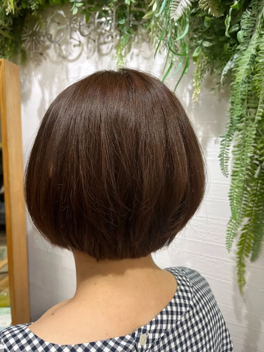 ショート ボブ レイヤーカット Greens Yokoのヘアスタイル
