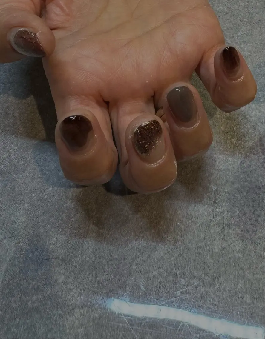 ネイル ニュアンスネイル Natsumi💎 堺筋本町ネイルサロンのネイルデザイン