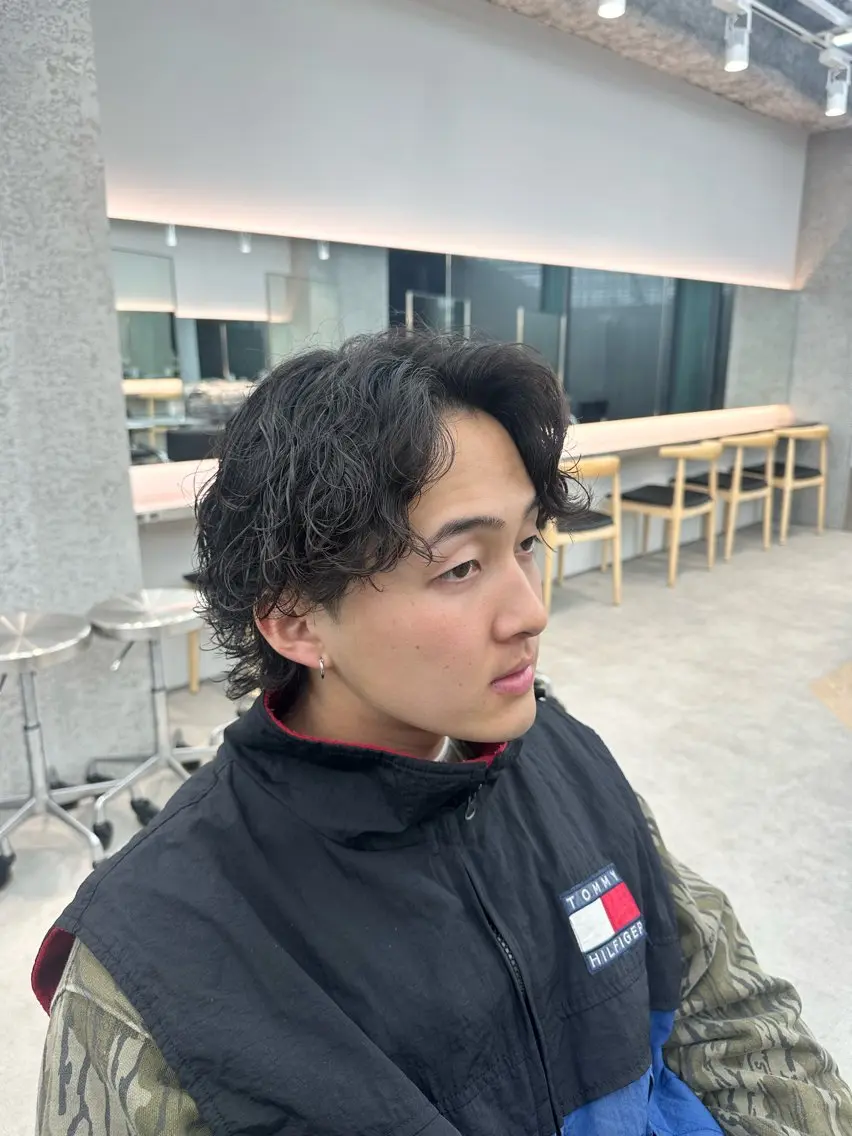 パーマ メンズ メンズウルフカット ウルフカット カット パーマ カット🔥パーマ特化 fifthりょう🔥のヘアスタイル