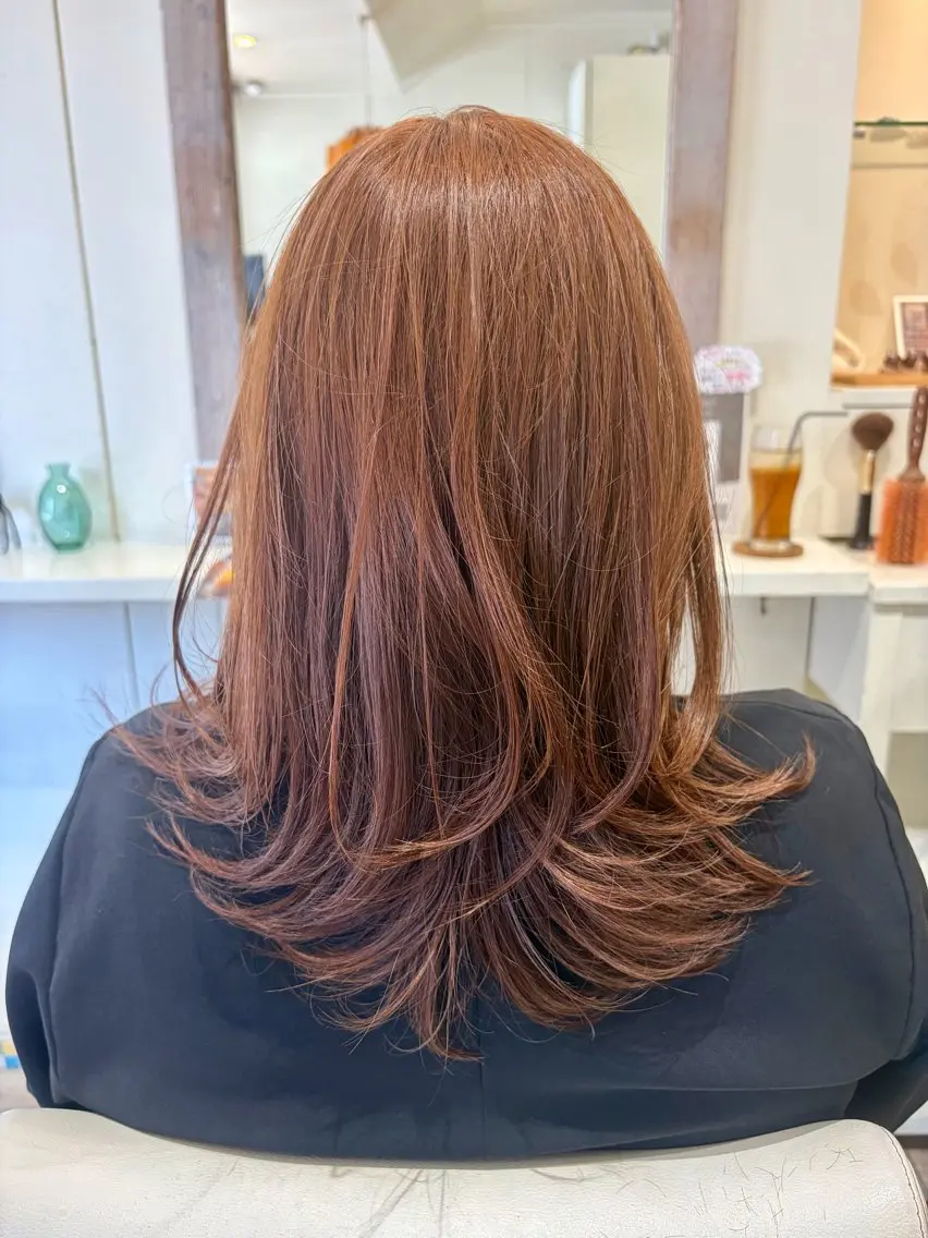 ミディアム カット ヘアカラー NICCOLO室見 Erinaのヘアスタイル
