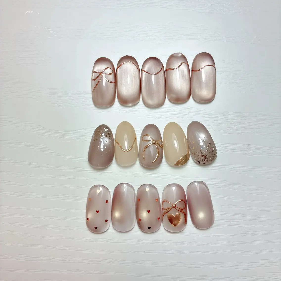 ネイル フットネイル 氷ネイル・うるうるネイル マグネットネイル ニュアンスネイル シンプルネイル ハンドネイル nail salon anoneのネイルデザイン