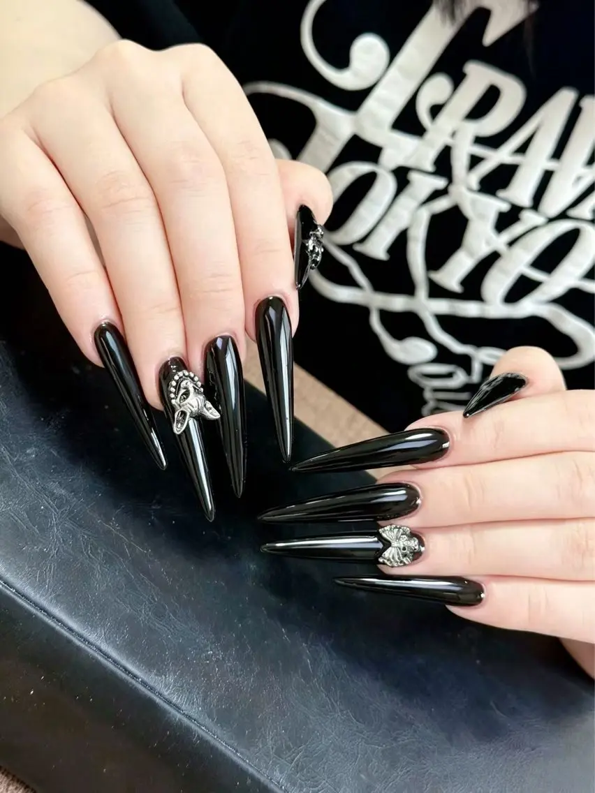 ネイル 長さ出し フラッシュネイル フレンチネイル ジェルネイル マグネットネイル ハンドネイル 小雨 Nail Studio・168のネイルデザイン