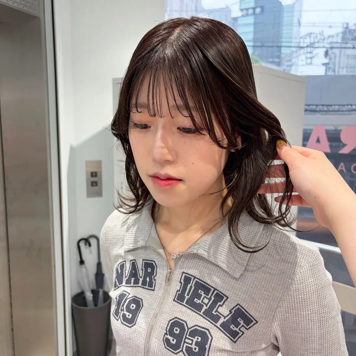 セミロング カラー ブラウンカラー 透明感カラー パープルカラー ヘアカラー なりた るいのヘアスタイル