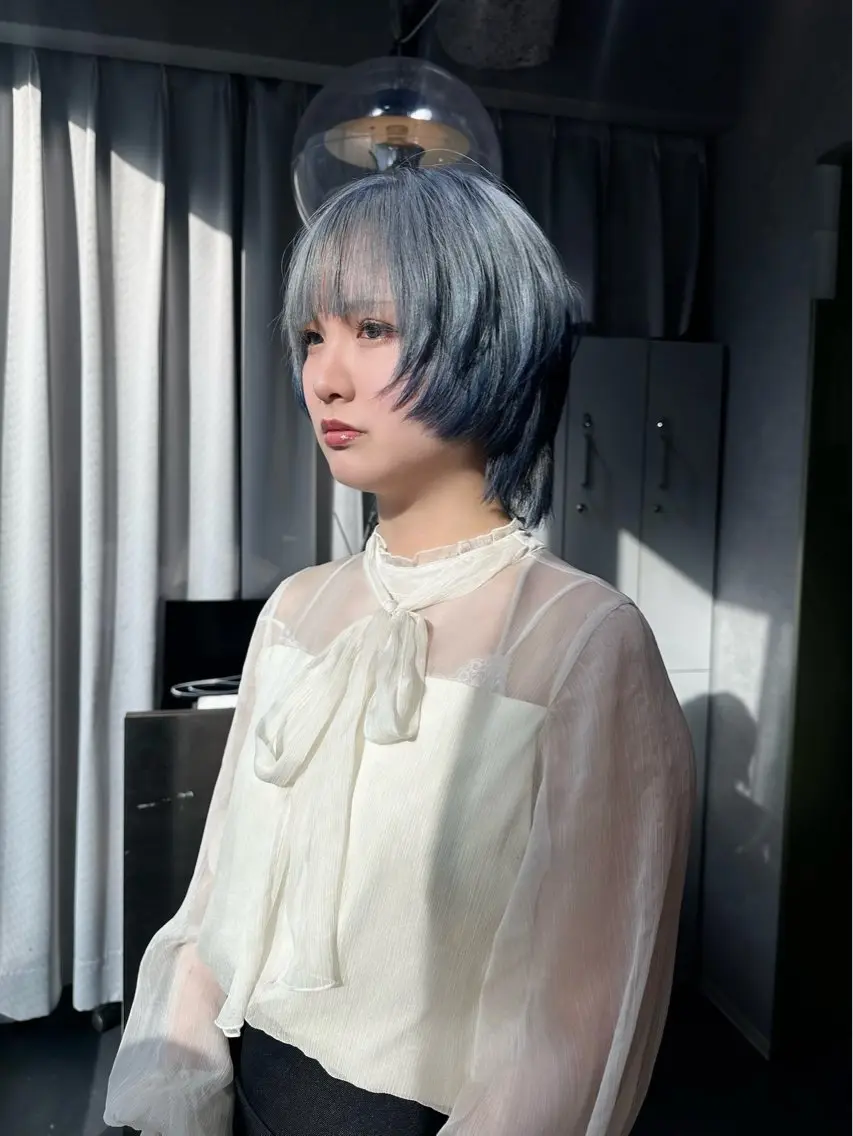 ミディアム カラー カット ヘアカラー トリートメント ケアブリーチ特化✨/ 艶カラー/エクステのヘアスタイル