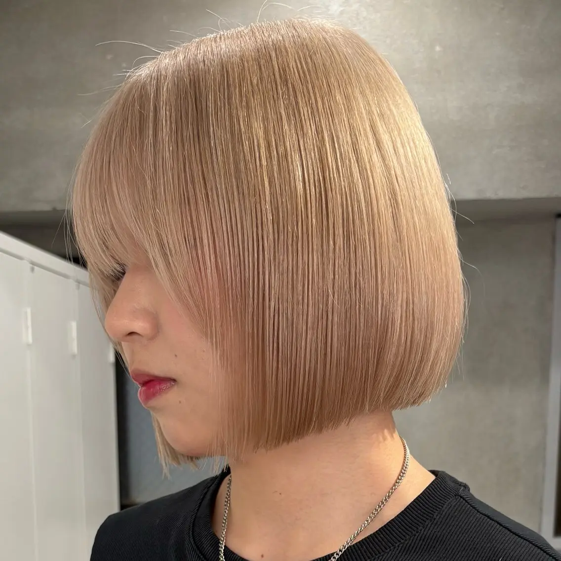 ショート カラー ブリーチ ボブ カット ヘアカラー ボブ/透明感カラー /AYUNAのヘアスタイル