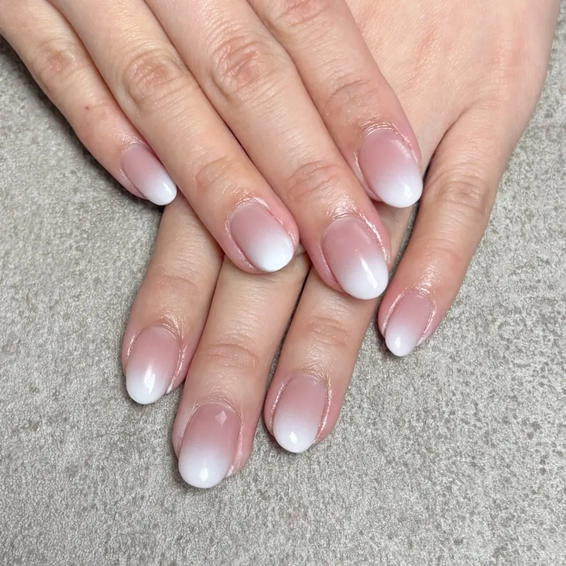 ネイル ハンドネイル nailroom DIASOMNIAのネイルデザイン