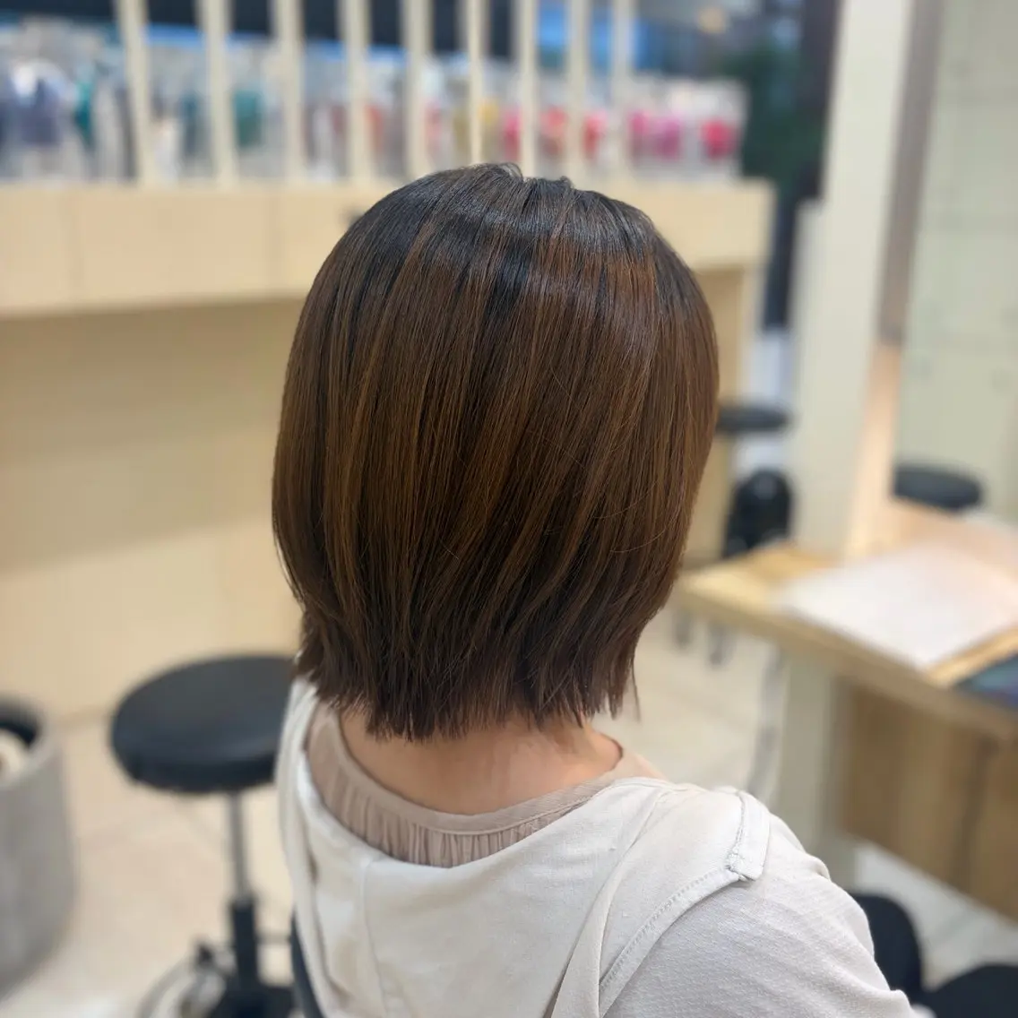 ショート ボブ レイヤーカット SeeK NEXT: sara ໒꒱‧₊˚のヘアスタイル