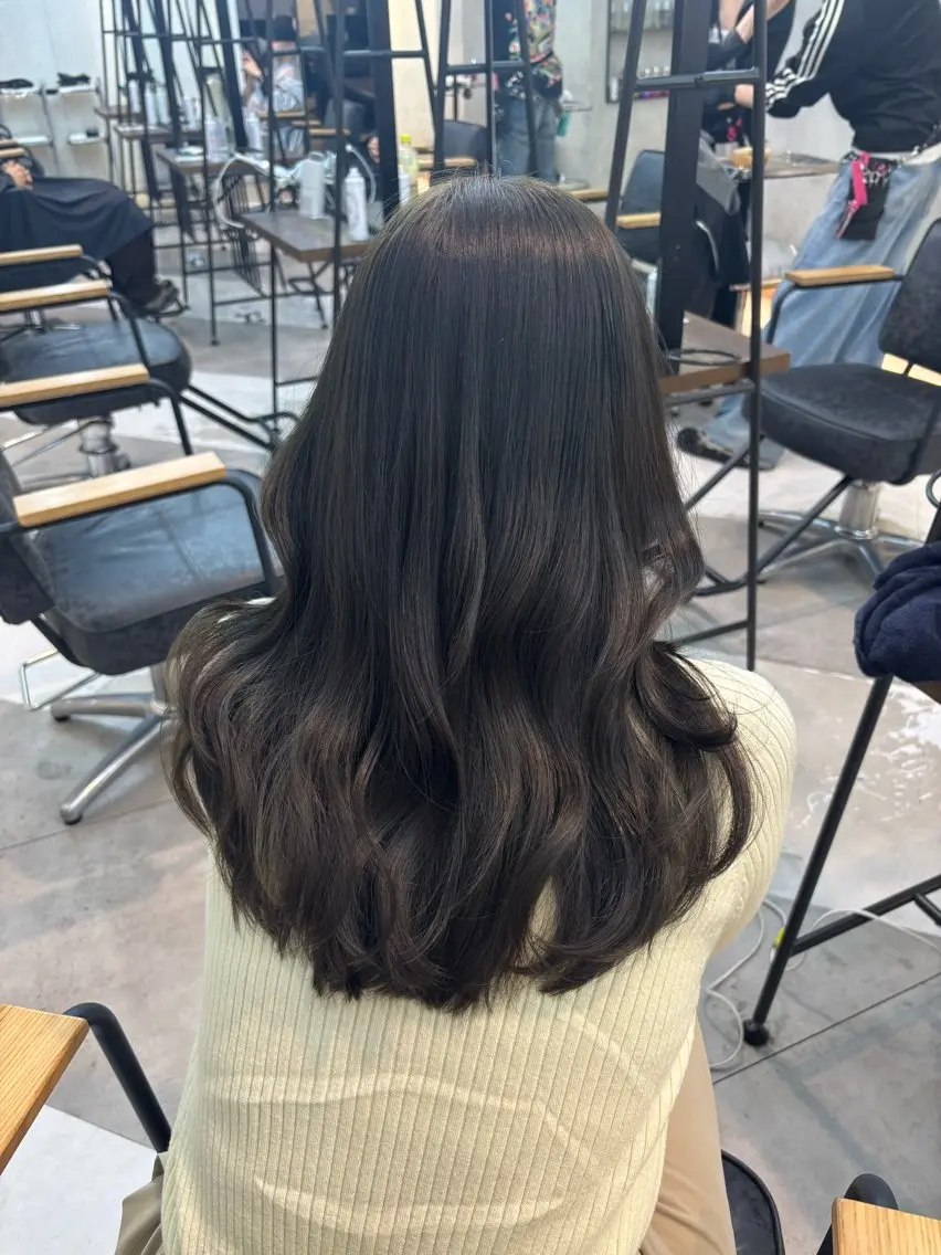 セミロング カラー ガーリーネイル hiroka🩰🎀のネイルデザイン