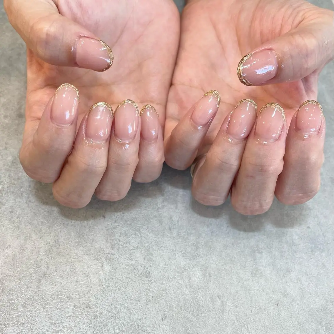 ネイル ゴールド ミラーネイル Nail Salon Gummi.のネイルデザイン