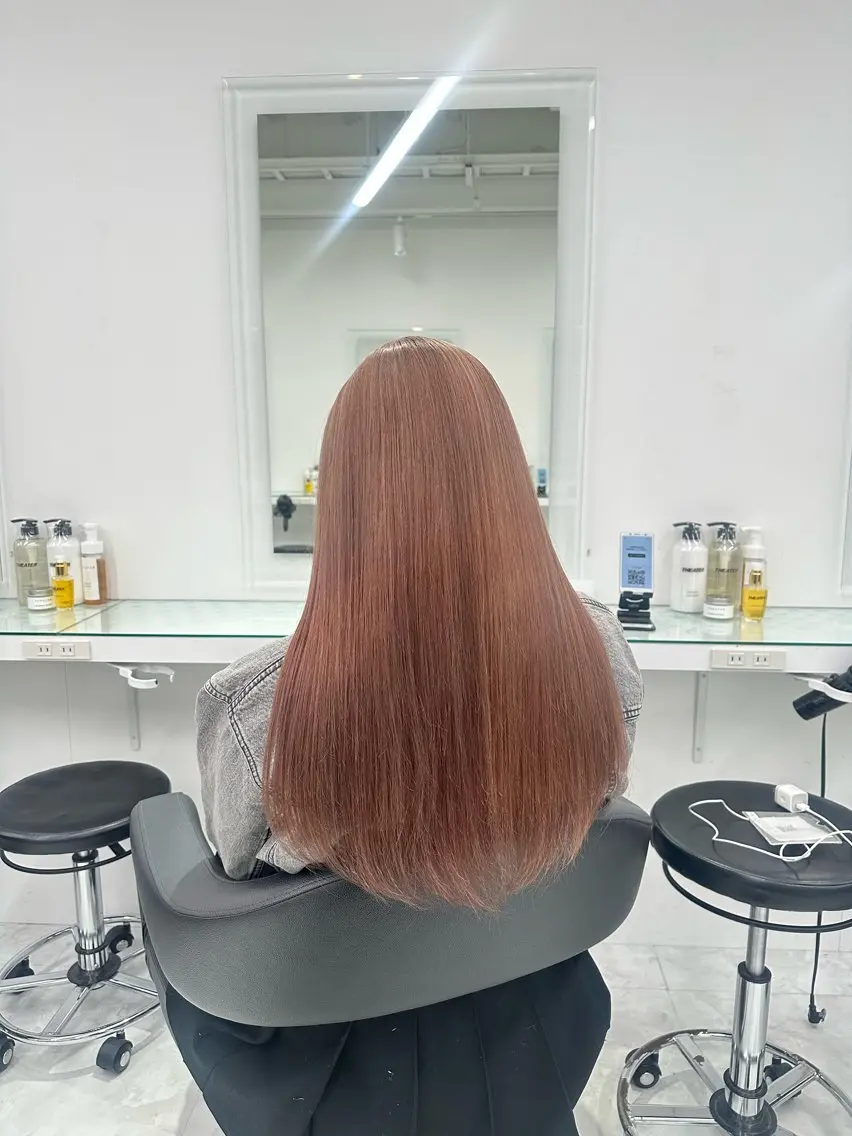 ミディアム カラー ヘアカラー トリートメント ヘッドスパ ヘアセット ❄最強かわいいカラー ❄️MINA❄️のヘアスタイル