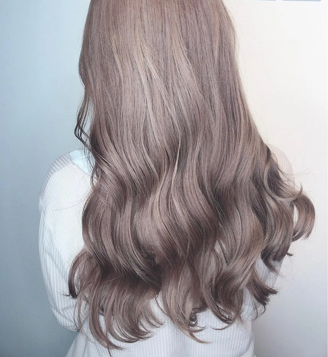 ロング カラー ヘアカラー LUXBE LUCE ひなののヘアスタイル