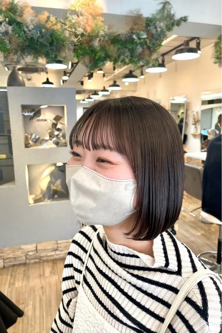 ショート ボブ カット ヘアカラー トリートメント VISAGE ba.sk 金子詩帆のヘアスタイル
