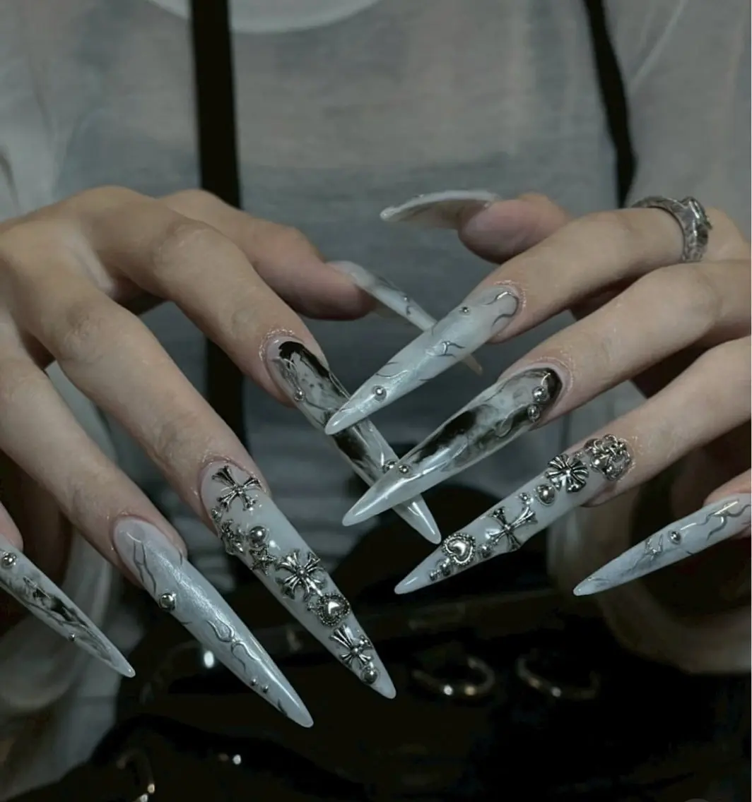 ネイル フレンチネイル グラデーション 韓国ネイル マグネットネイル シンプルネイル ハンドネイル CoMo Nailのネイルデザイン