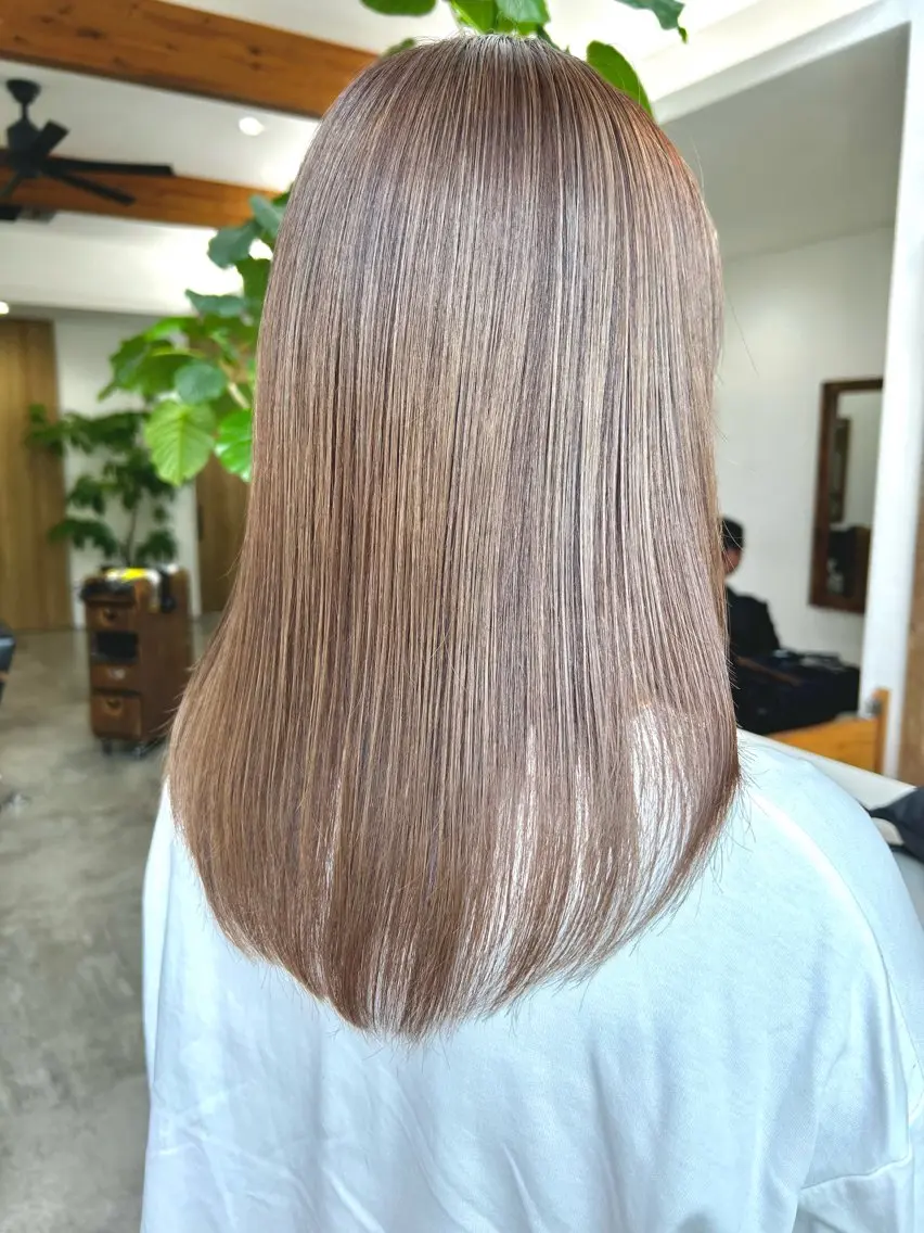 セミロング SOL watanabeのヘアスタイル