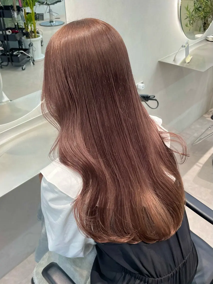 ロング カラー アッシュ アッシュブラウン ベージュカラー ブラウンカラー 透明感カラー ヘアカラー 表参道/透明感 グレージュ/ブラウンのヘアスタイル
