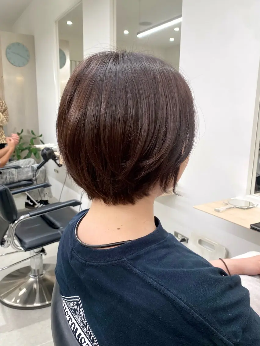 ショート sara/レイヤー /カラー【東日本橋】のヘアスタイル