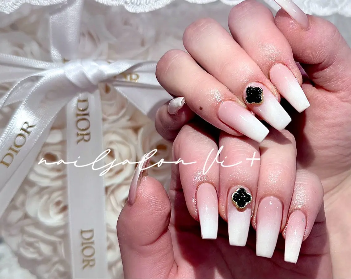 ネイル ハンドネイル ✨Nailsalon Vi+✨のネイルデザイン