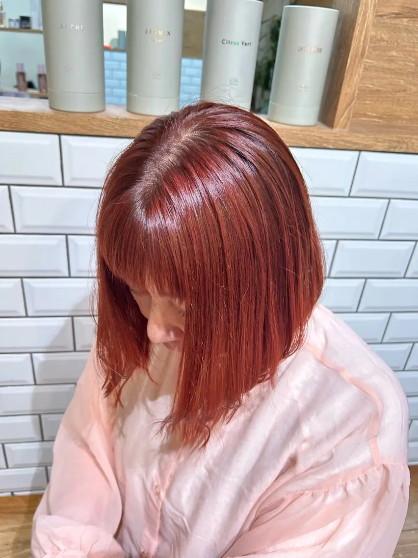 カラー レッドカラー 🍒おおさわ せいら🍒のヘアスタイル
