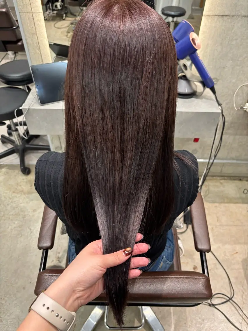 ロング カラー アッシュ ラベンダーカラー ラベンダーアッシュ ヘアカラー 飯田 優恵のヘアスタイル