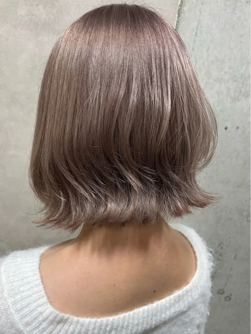 ショート カラー ブリーチ ボブ レイヤーカット 優花/ハイトーン /デザインカラーのヘアスタイル