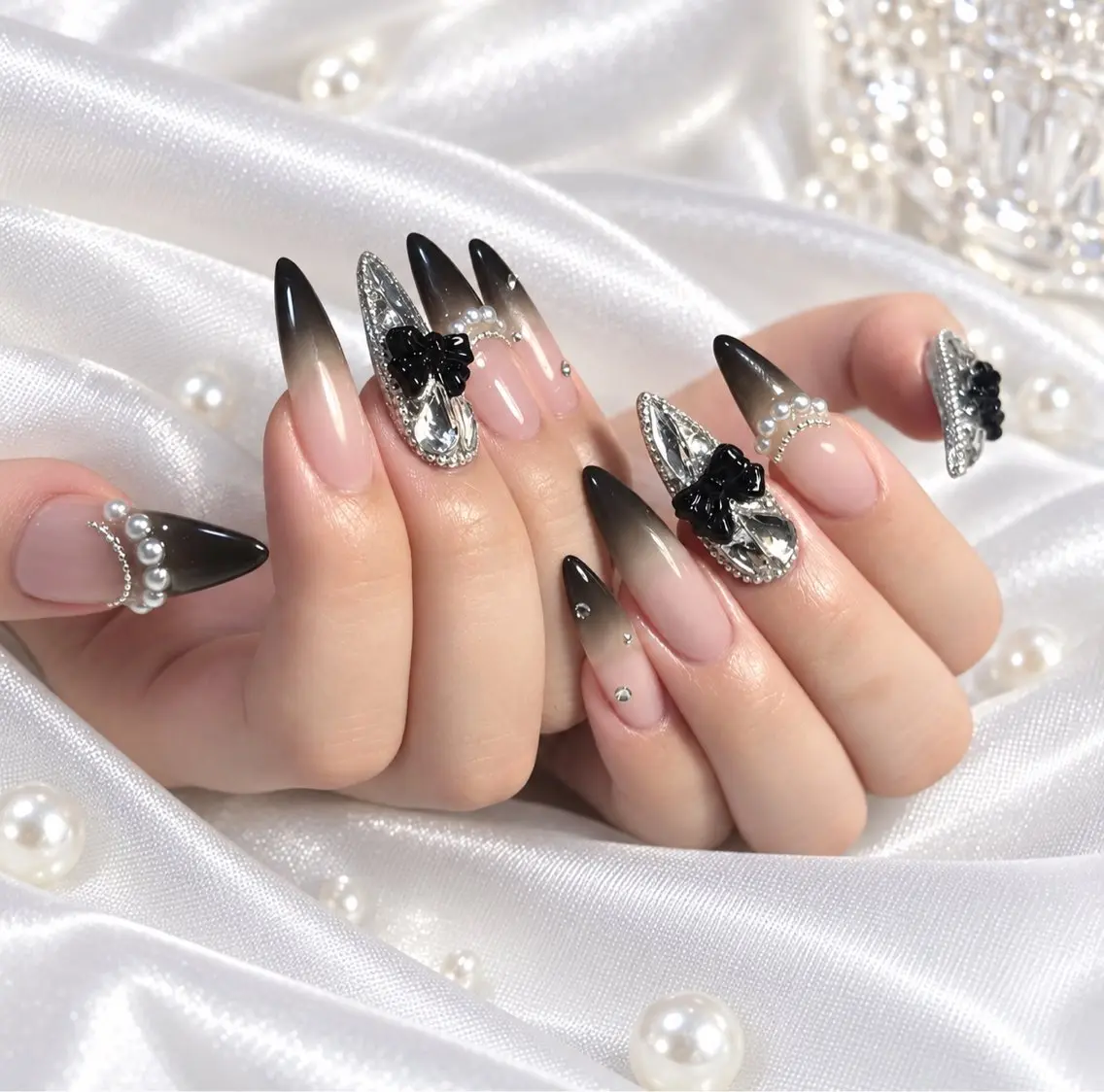 ネイル 韓国ネイル マグネットネイル 持ち込み ハンドネイル RINA Nailのネイルデザイン