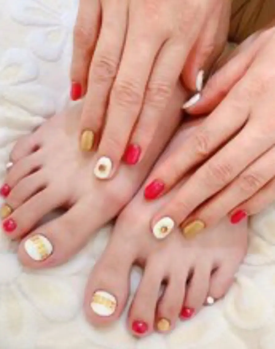 ❣️ハンド+🦶フット🎀シンプル定額デザイン🎀初回オフ無料の写真
