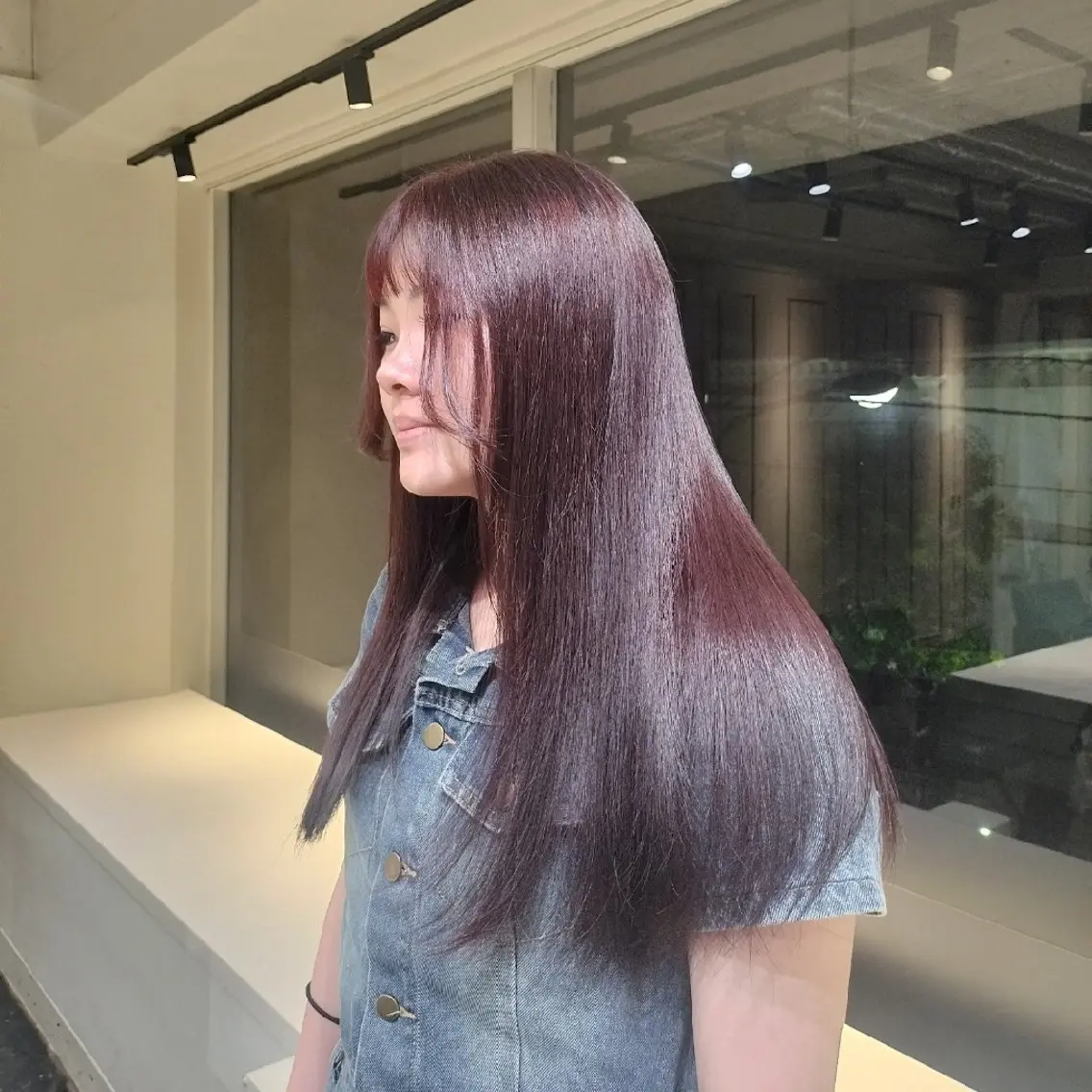 ロング カラー ブリーチ ブリーチなしカラー 🔅モデル様募集中 🔅にしやまゆいのヘアスタイル