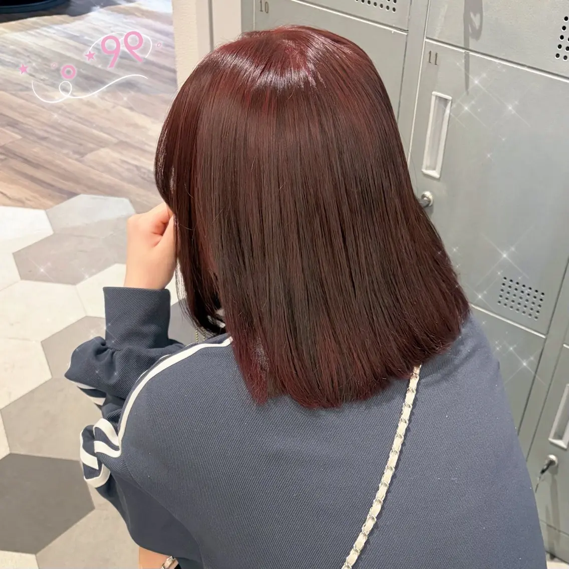 ミディアム カラー ボルドーカラー レッドカラー カット ヘアカラー 顔周り/ガーリー /ヘアメ/あつはのヘアスタイル