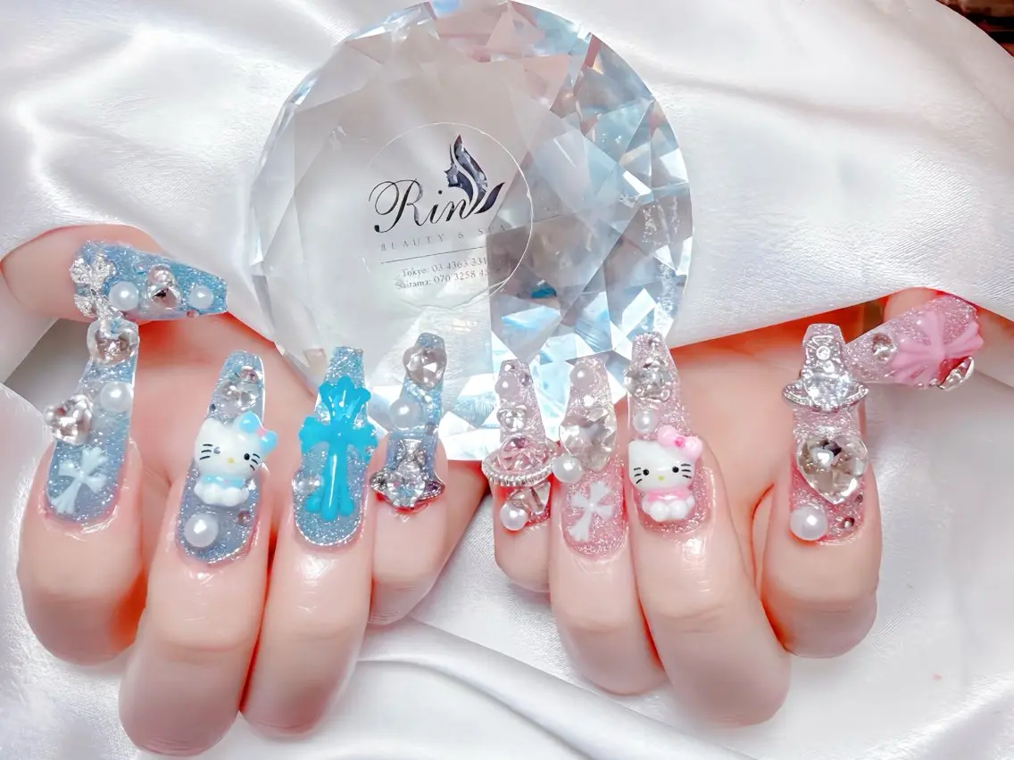 ネイル オーロラネイル ブルー フットネイル ジェルネイル 氷ネイル・うるうるネイル ハンドネイル Rin Nail 新大久保店のネイルデザイン