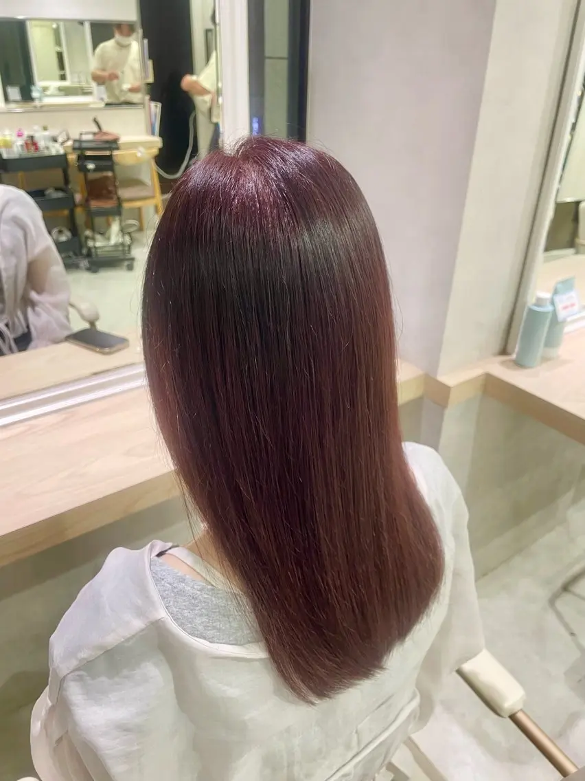 ミディアム カラー ブラウンカラー レッドカラー レッドブラウン 中島 杏のヘアスタイル