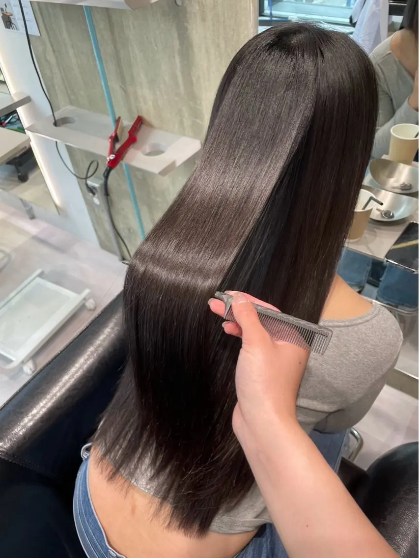 ロング 髪質改善 縮毛矯正 Lino nanaのヘアスタイル
