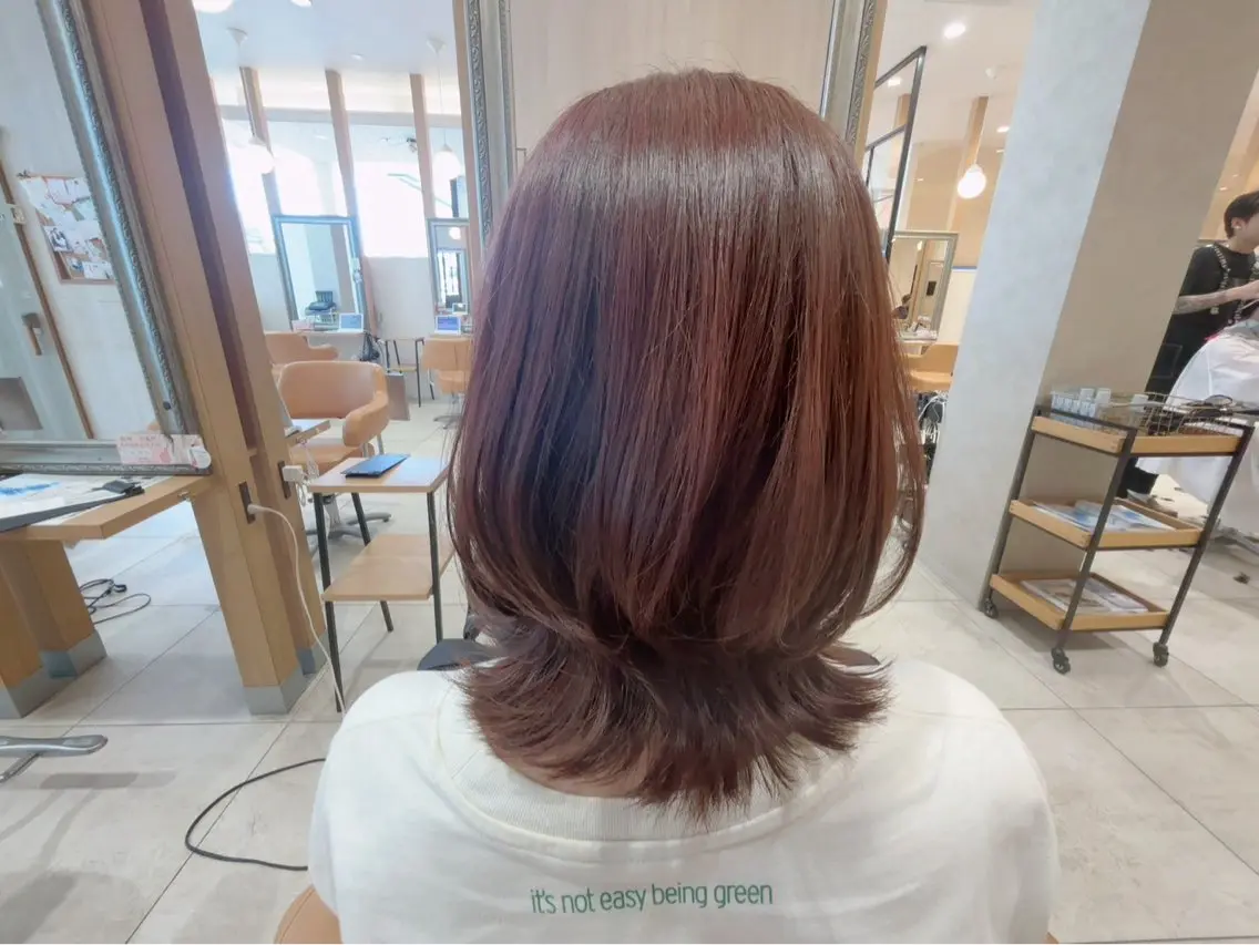 カラー 武藤 わかなのヘアスタイル