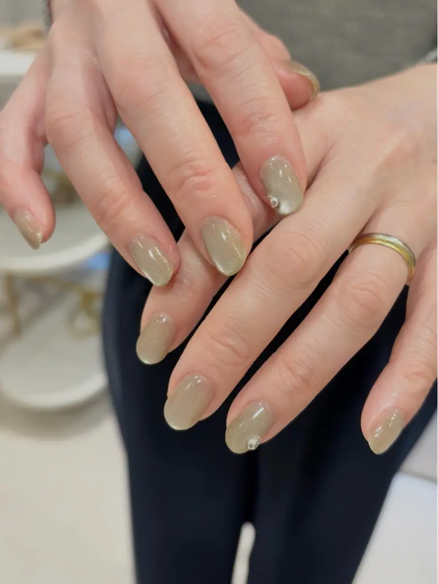 ネイル フラッシュネイル マグネットネイル salon madre Sakiのネイルデザイン