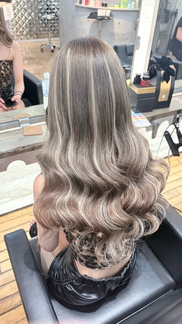 ロング カラー ヘアカラー エクステ ラブスタシー天神 ✦キョウカ✦のヘアスタイル