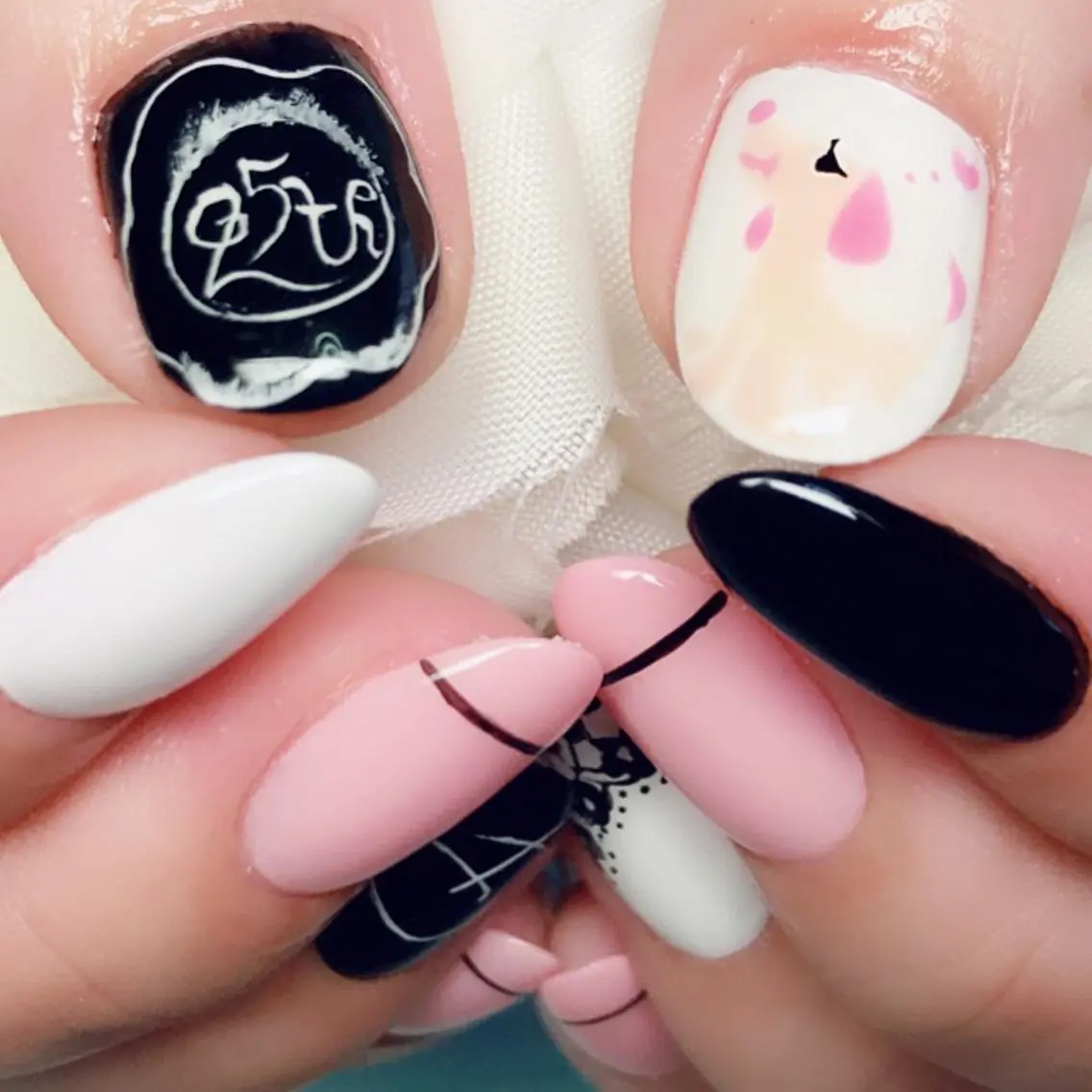 ネイル ハンドネイル Ｎail Ｓalon ertiのネイルデザイン