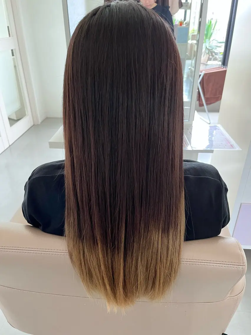 ロング パーマ 縮毛矯正 ストレートパーマ 新開 さらのヘアスタイル